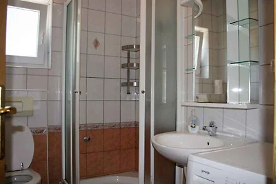 Ferienwohnung mit Terrasse und Klima