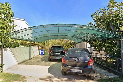 Ferienhaus mit Klimaanlage und Terrasse