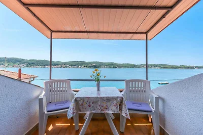Ferienwohnung mit Balkon und Meerblick
