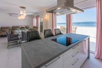 Ferienwohnung mit Balkon und Grill