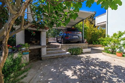 Ferienwohnung mit Balkon und Grill