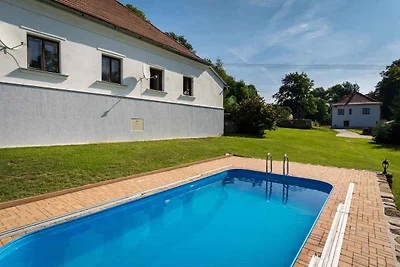 Ferienhaus mit Aussenpool
