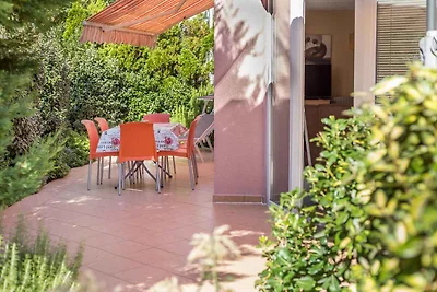 Ferienwohnung mit Klimaanlage, Garten und