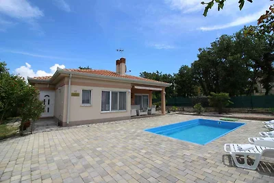 Ferienhaus mit Pool