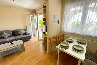 Ferienwohnung mit Terrasse und Klimaanlage