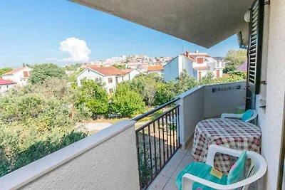 Ferienwohnung mit Klimaanlage und Balkon
