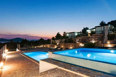 Ferienhaus mit Gemeinschaftspool und