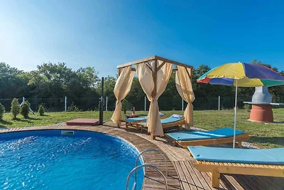 Ferienhaus mit Privatpool