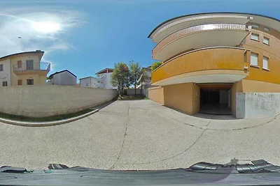 Ferienwohnung mit Terrasse und Klimaanlage