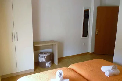 Ferienhaus mit Klimaanlage und Balkon