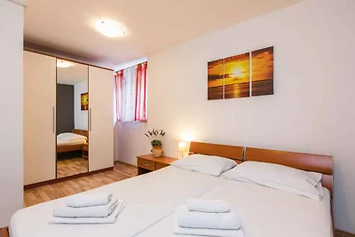 Ferienwohnung mit Aussenpool