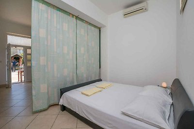 Ferienwohnung mit Terrasse und Grill