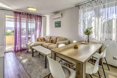 Ferienwohnung mit Balkon und WLAN