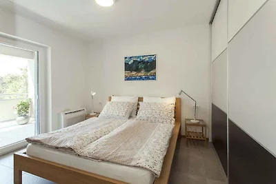 Ferienwohnung mit Klimaanlage und Pool