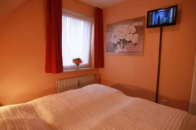 Ferienwohnung mit Garten und TV