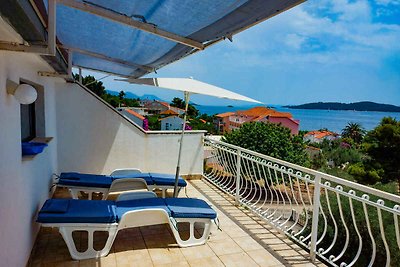 Ferienwohnung mit Balkon und Meerblick