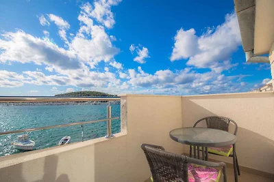 Appartamento Vacanza con famiglia Rogoznica