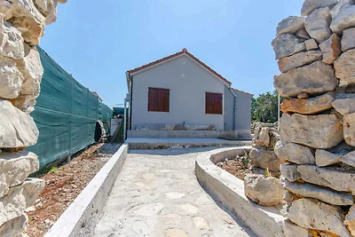 Ferienhaus mit Terrasse und Klimaanlage