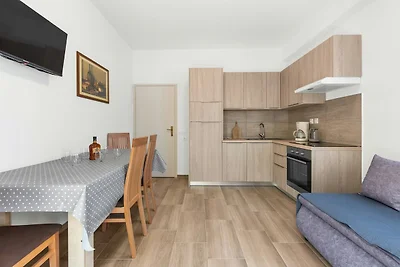 Apartment im Erdgeschoss mit drei Schlafzimme