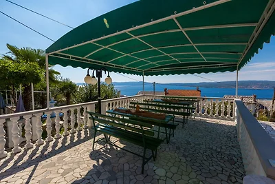 Ferienwohnung mit Pool zur gemeinsamen
