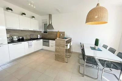 Ferienwohnung mit Klimaanlage und Aussenpool