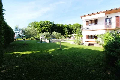 Ferienhaus mit 2 getrennten Apartments, Swimm