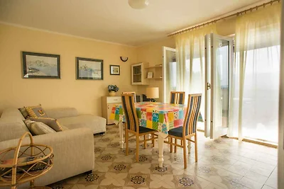 Ferienwohnung mit Balkon und Klimaanlage