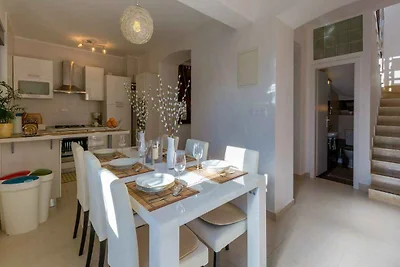 Ferienhaus mit Pool
