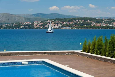 FerienHaus Schöne Luxusvilla mit Blick auf da