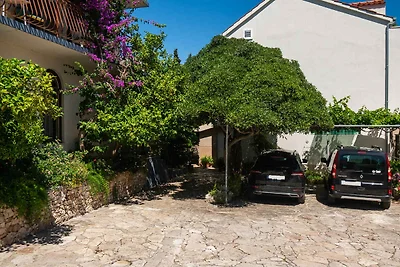 Ferienwohnung mit Klimaanlage und Grill