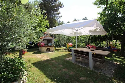 Ferienwohnung mit Garten und Grill