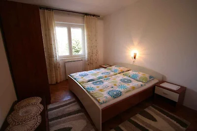 Ferienwohnung mit Terrasse, ruhig gelegen