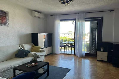 Ferienwohnung mit Balkon und Klimaanlage