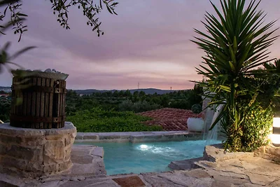 Idyllisches Steinhaus Ston auf der Halbinsel