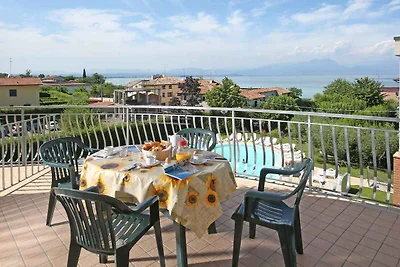 Studio mit Klimaanlage, Balkon und Pool