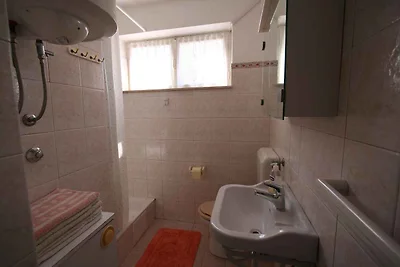 Ferienwohnung mit Terrasse, ruhig gelegen