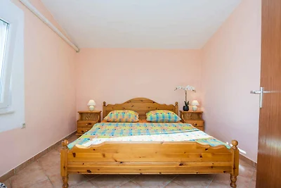 Geräumige Ferienwohnung auf der Insel Vir für