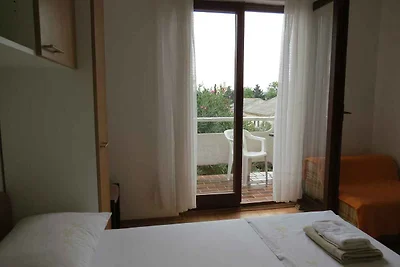 Komfortable Ferienwohnung Ines mit Balkon und