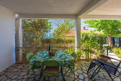 Ferienwohnung mit Terrasse und Klima in