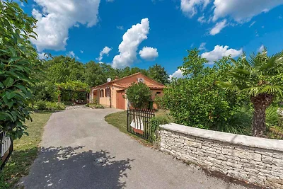 Ferienhaus mit privatem Pool und grossem