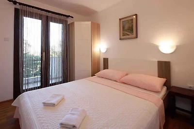 Ferienwohnung mit Terrasse und Klimaanlage