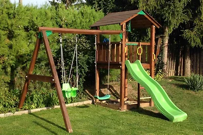 Ferienhaus anspruchsvoll mit Pool und