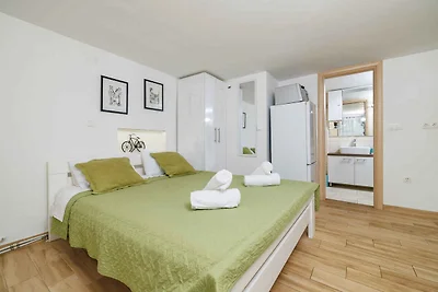 Komfortables Studio mit Meerblick und eigenem