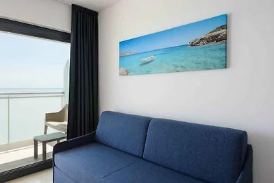Ferienwohnung mit Klimaanlage und Balkon mit