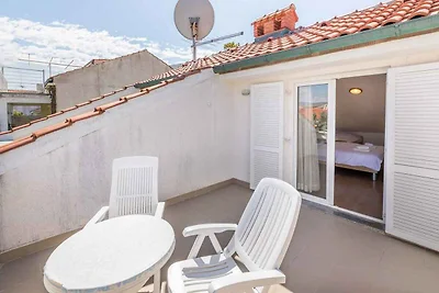 Ferienwohnung mit Terrasse und Klimaanlage