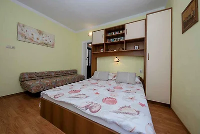 Apartment mit einem Schlafzimmer auf Rab Isla