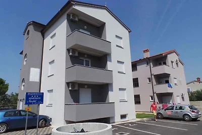 Vakantieappartement Gezinsvakantie Peroj