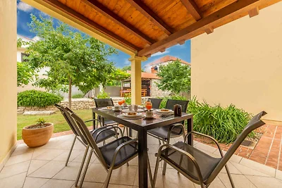 Ferienwohnung mit Klimaanlage und Terrasse