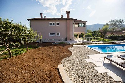 Ferienwohnung mit Pool und Klimaanlage