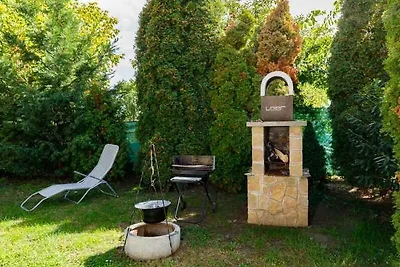 Ferienhaus mit Pool und Internet